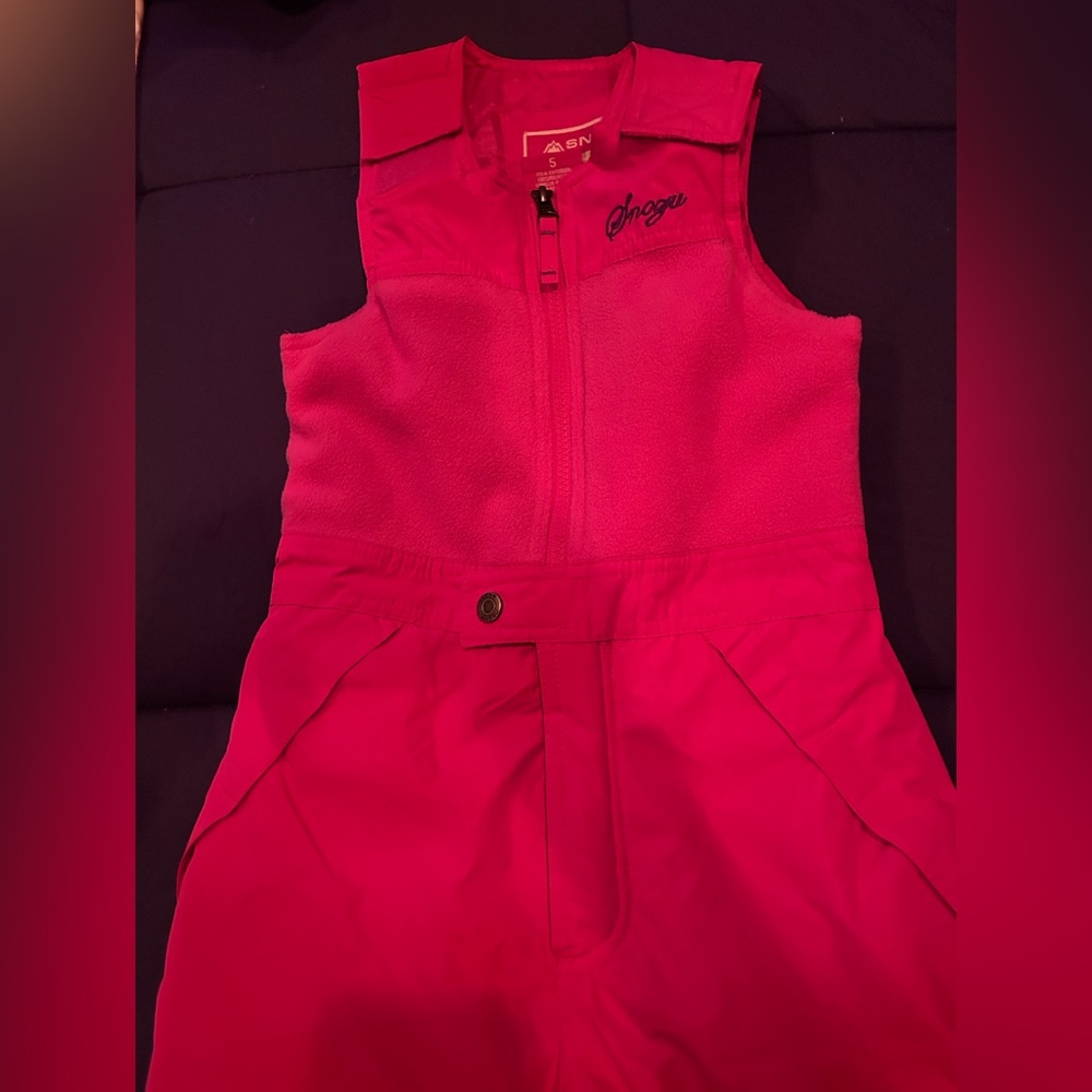 Girl’s size 5 snow pants